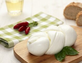 Mozzarella di Bufala Treccia
